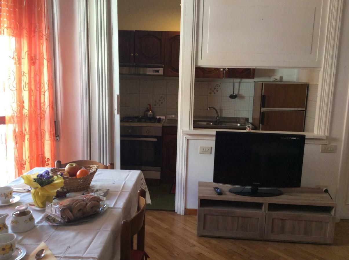 Casa Daniele Leilighet Lido di Ostia Eksteriør bilde
